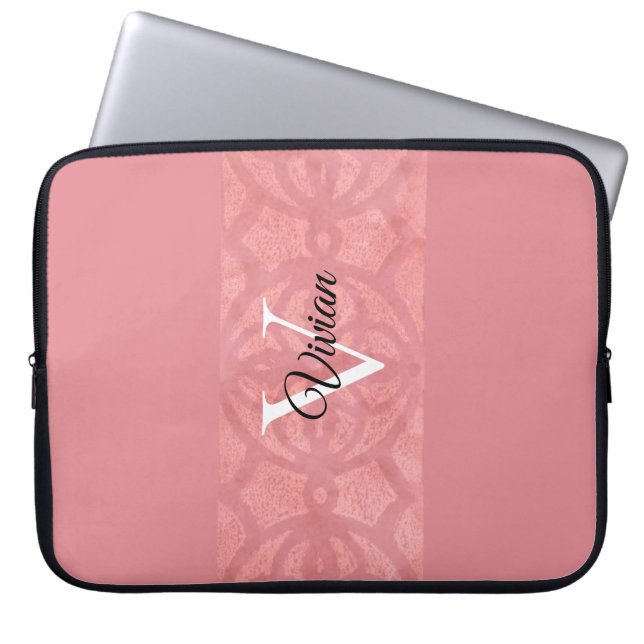 Ruddy Pink Batik Name Monogramed Laptop Sleeve (Voorkant)