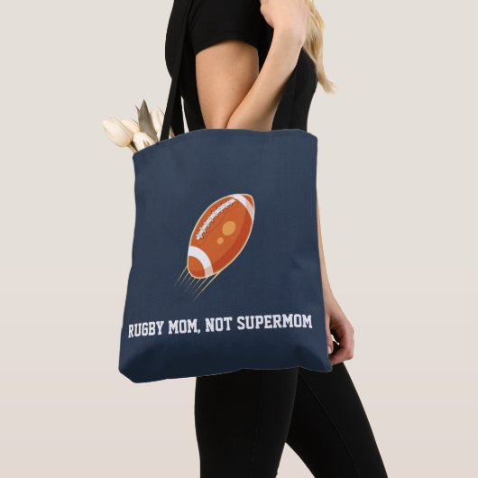 Rugby Mom, Not Supermom beroemd gemaakt door Rugby Tote Bag (Dichtbij)