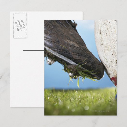 Rugby-speler die t-shirt afschopt, sluit af briefkaart (Voorkant / Achterkant)