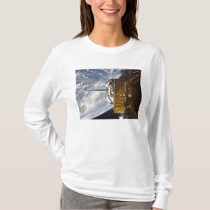 ruggegraat van de transportbay van Space Shuttle A T-shirt