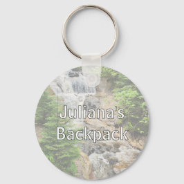 Rugzaklabel met bergwaterval sleutelhanger
