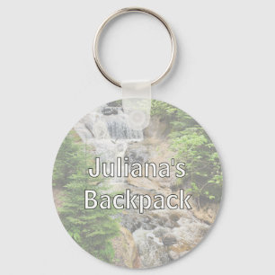 Rugzaklabel met bergwaterval sleutelhanger