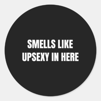 Ruikt Als Upy Hier Prank Humor Ronde Sticker