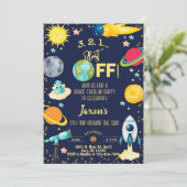 Ruimtactische jongen, uitnodiging voor vijfde verj (Staand voorkant)