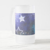 Ruimte-achtergrond met sterren matglas bierpul (Voorkant links)