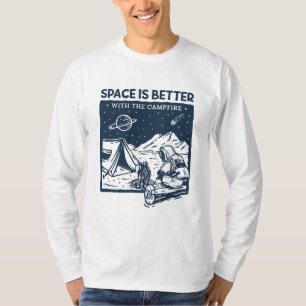 Ruimte is beter met het kampvuur t-shirt