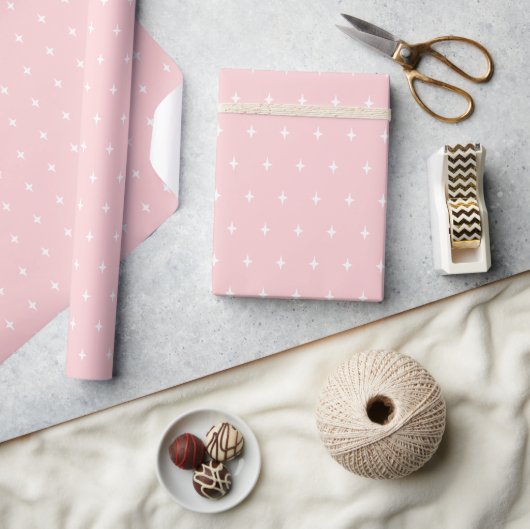 Ruimte sterren patroon in roze cadeaupapier (Crafts)
