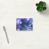 Ruimteachtergrond met sterren post-it® notes (Kantoor)