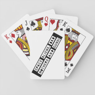 Ruimtealiens, slechte moeders en Pistolen! Speelka Pokerkaarten