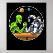 Ruimteastronaut Alien Arm Wrestling Funny Cosmic Poster (Voorkant)