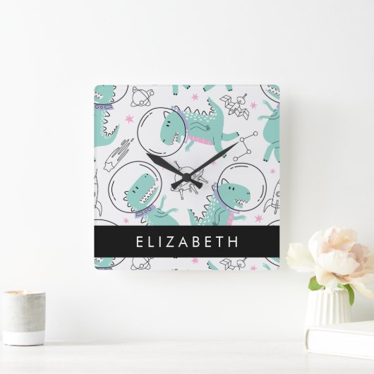 Ruimtedinosaurussen, Schattigee dinosaurussen, Ste Vierkante Klok (Huis)