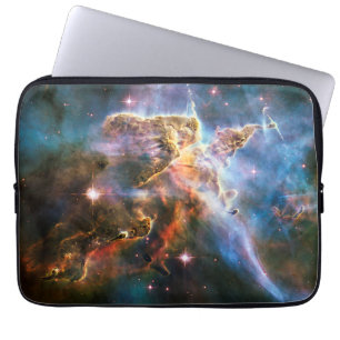 Ruimtegalaxiale nebula. Universe sterren. Hubble N Laptop Sleeve