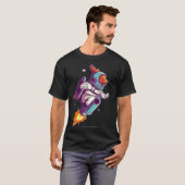 Ruimtekip met ruimtepak t-shirt (Voorkant volledig)