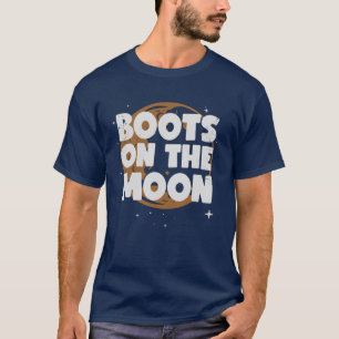 Ruimtekrachtschoenen op de maan t-shirt