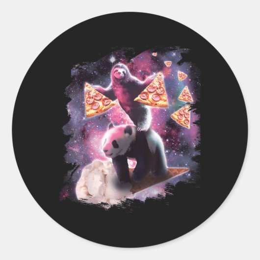Ruimteluiaard met pizza op panda rijijs ronde sticker (Voorkant)