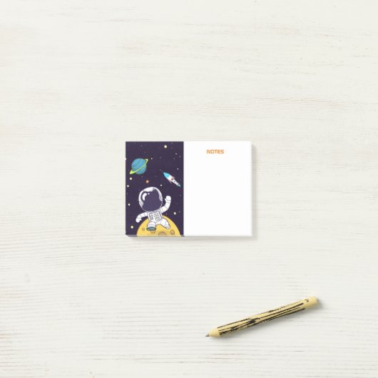 Ruimteman die de ruimte verkennen post-it® notes (Op bureau)