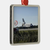 RuimtependelAtlantis maakt de sleeplap los Metalen Ornament (Rechts)