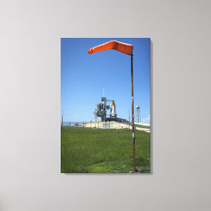 Ruimteshuttle Endeavor wordt omgeven door een wind Canvas Afdruk