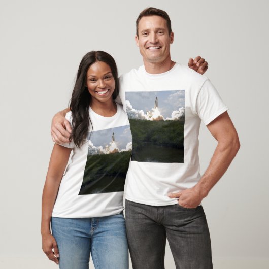 Ruimtesluiting Atlantis liften van 13 T-shirt (Unisex)