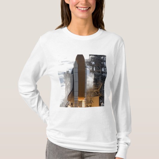 Ruimtesluiting Atlantis liften van 15 T-shirt (Voorkant)