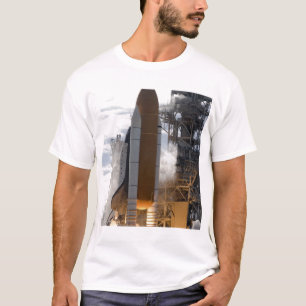 Ruimtesluiting Atlantis liften van 15 T-shirt