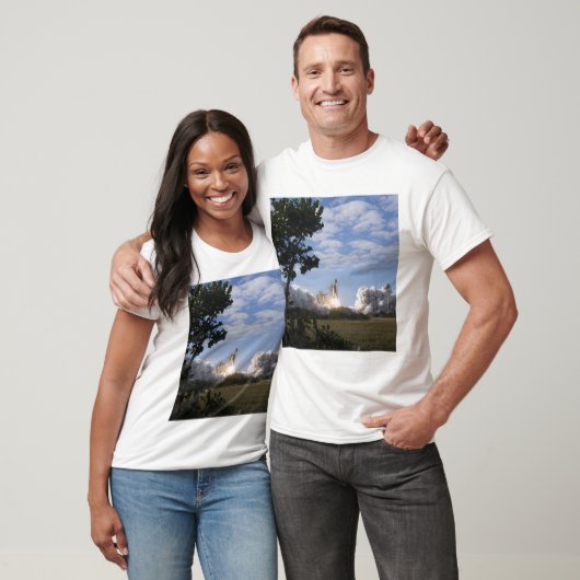 Ruimtesluiting Atlantis liften van 18 T-shirt (Unisex)