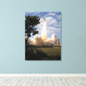 Ruimtesluiting Atlantis liften vanaf 19 jaar Canvas Afdruk (Insitu (Houten vloer))