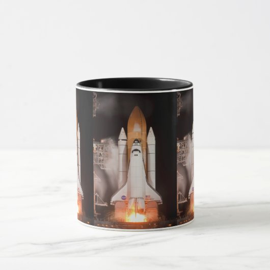 Ruimtesluiting Endeavor Liften uit Mok (Midden)