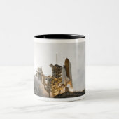 Ruimtesluiting Endeavor tilt uit 5 Tweekleurige Koffiemok (Center)