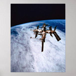 Ruimtestation in Orbit 11 Poster