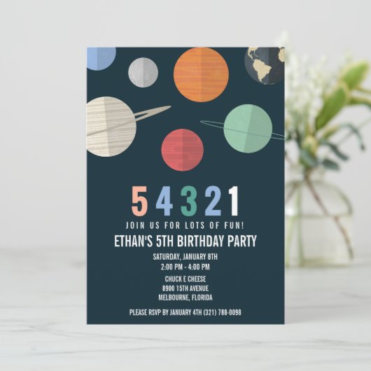 Ruimtethema Birthday Counterdown Party Invitation Kaart (Staand voorkant)