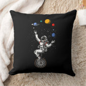Ruimtevaartastronaut Juggling Planeten Cosmische a Kussen (Deken)