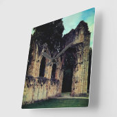 Ruins Vierkante Klok (Hoek)