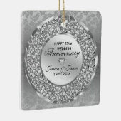 Ruiten en zilveren Ring 25th Wedding Jubileum Keramisch Ornament (Rechts)