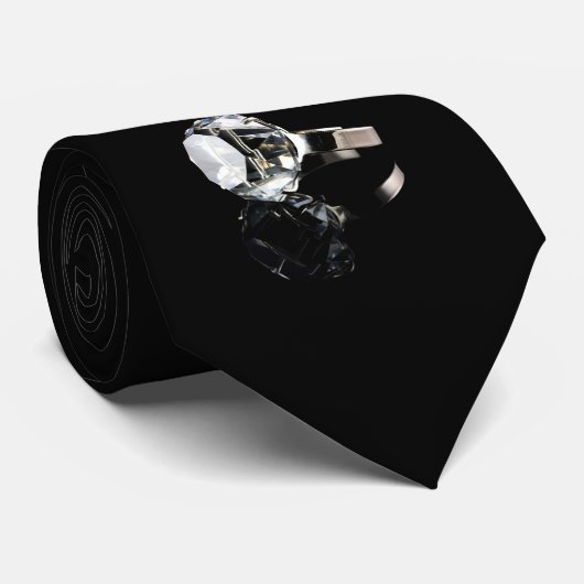 Ruitenring, zwart stropdas (Opgerold)