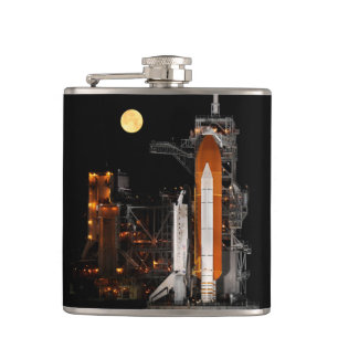 Ruiters Spaceshuttle Discovery en Maan Heupfles