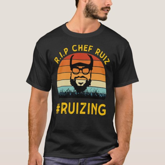 RUIZING Chef Carl Ruiz R.I.P T-shirt Essential T- (Voorkant)
