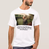 Rumsfeld Touring KGB Museum T-shirt (Voorkant)