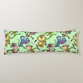 Run 2023, Leuke Cartoons die rond L Green BG lopen Lichaamskussen (Achterkant)