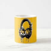 RUN Headphones Street Art Sticker Koffiemok (Center)