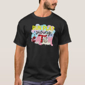 Run Play Swing Catch Graphic Patchwork Cat T-shirt (Voorkant)