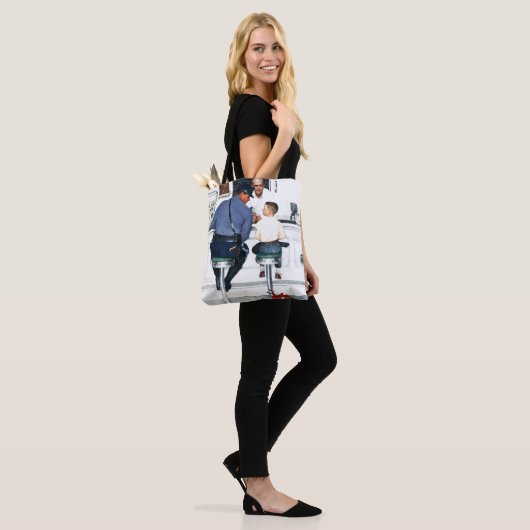 Runaway Tote Bag (Op model)