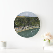 Runde Wanduhr An der Loreley im Mittelrheintal Grote Klok (Huis)