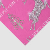 Runderrendiertje met roze kerst tissuepapier (Detail)