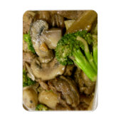 Rundvlees, broccoli en champignonbroed magneet (Verticaal)