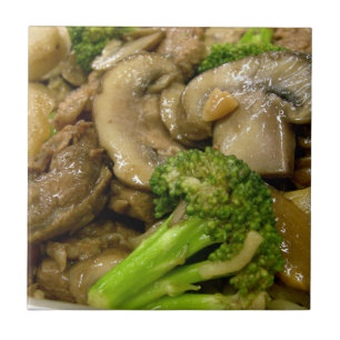 Rundvlees, broccoli en champignonbroed tegeltje