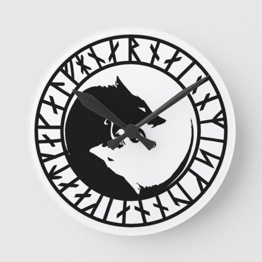 Runic Dire Wolf viking norse nordic runes Ronde Klok (Voorkant)