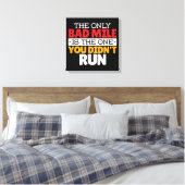 Runner - Funny Bad Mile Runote Quote Canvas Afdruk (Insitu (Slaapkamer))