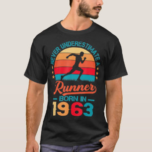 Runner geboren in 1963 60ste verjaardag Running 60 T-shirt