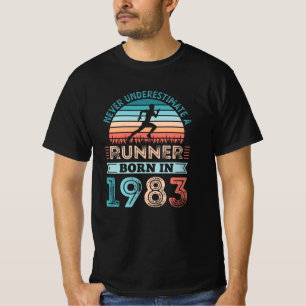 Runner geboren in 1983 40th Birthday Gift Running  T-shirt